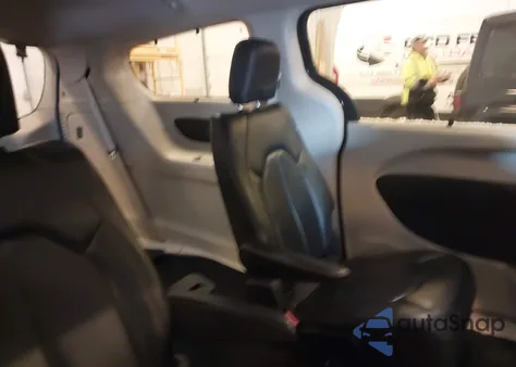 2019 Chrysler Pacifica Touring L из США, поврежденный, VIN 2C4RC1BG7KR554563